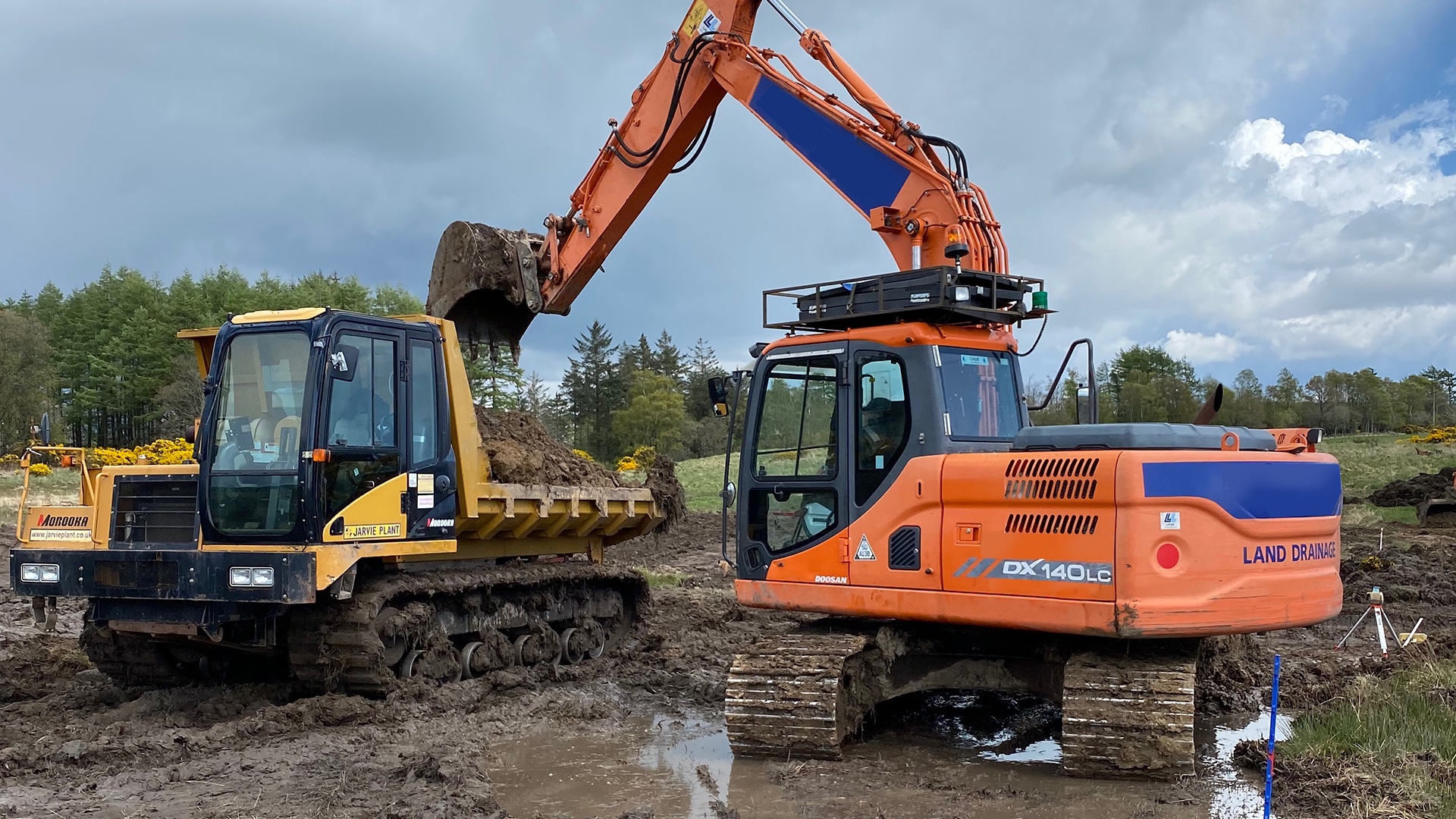 Excavators and tracked dumpers